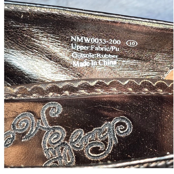 Naughty Monkey Ball Chain Heels Brown Leather Studded Accent Women Size 10 - Picture 5 of 8